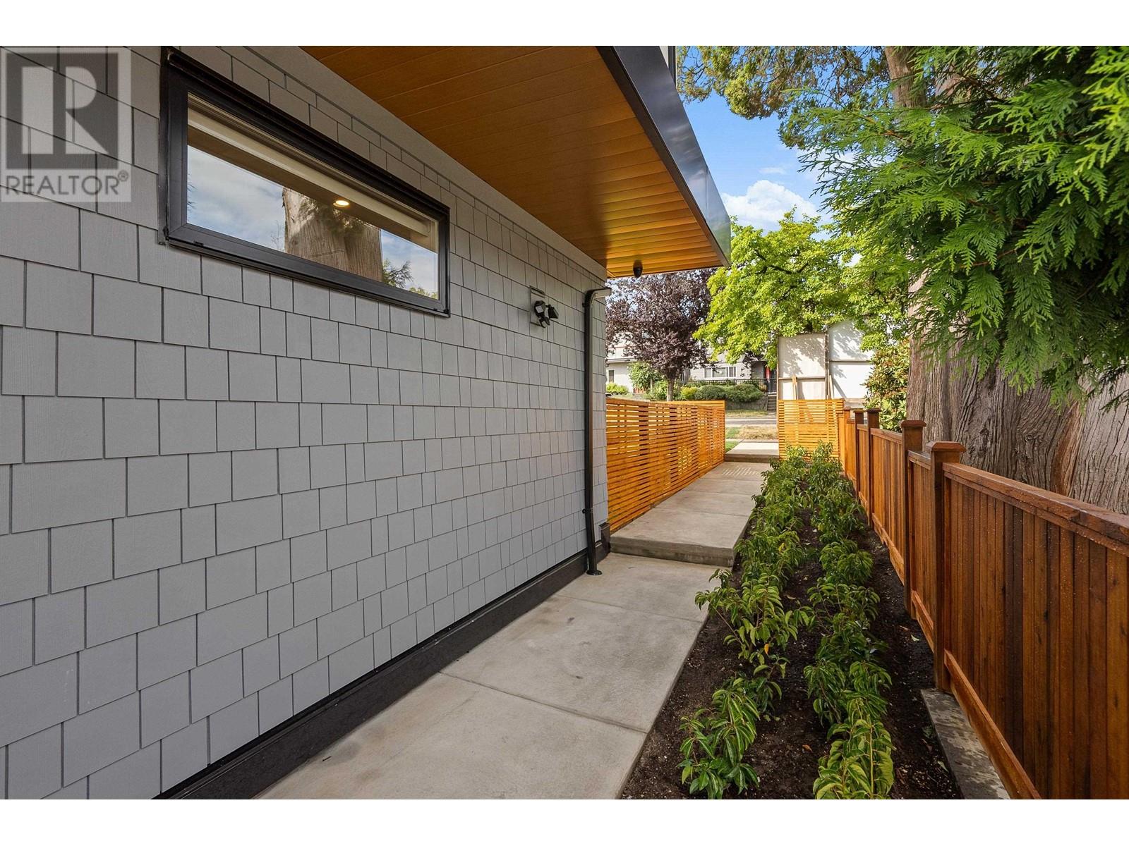 3086 E 8th Avenue, Vancouver, British Columbia  V5M 1X3 - Photo 4 - R2812921