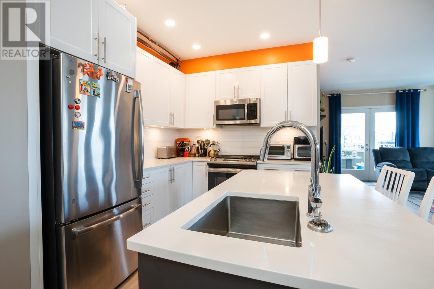 201 4755 51 Street, Delta, British Columbia  V4K 2W2 - Photo 3 - R2812938