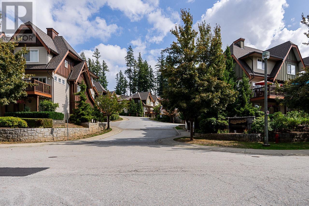 31 2000 PANORAMA DRIVE, port moody, British Columbia