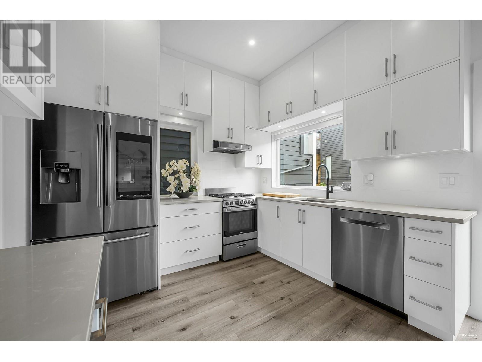 521 Union Street, Vancouver, British Columbia  V6A 2B7 - Photo 7 - R2812932