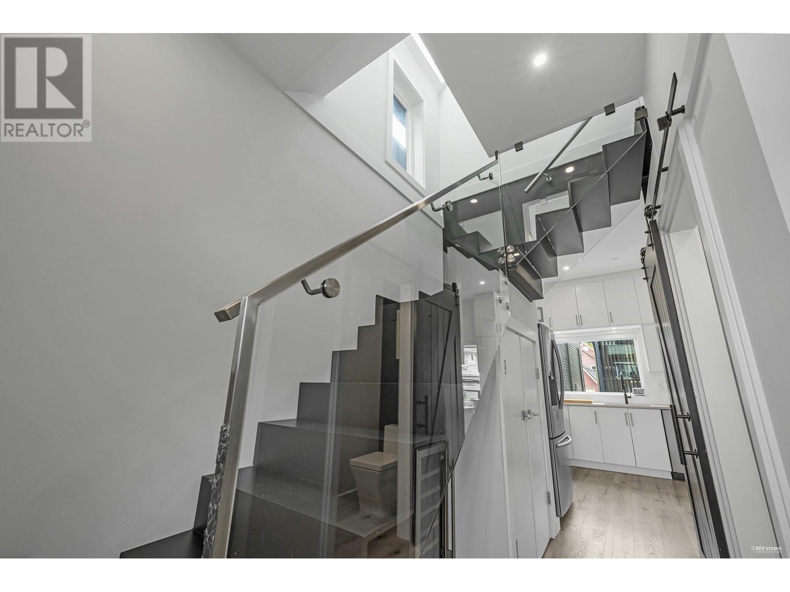 521 Union Street, Vancouver, British Columbia  V6A 2B7 - Photo 9 - R2812932