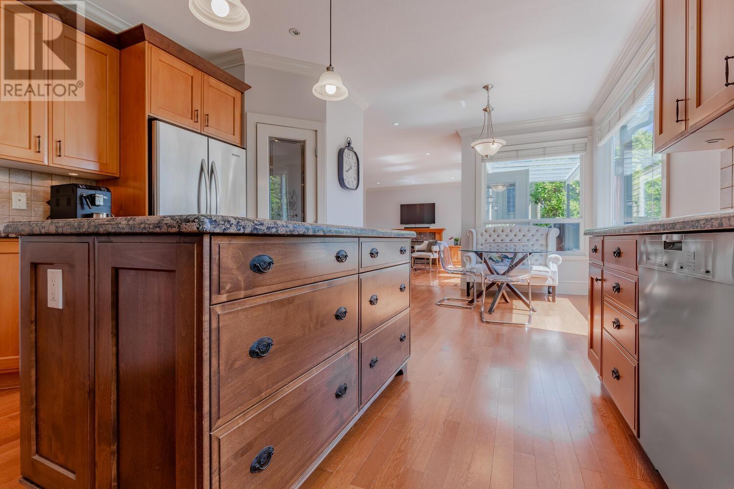 1630 Lawson Avenue, West Vancouver, British Columbia  V7V 2C9 - Photo 7 - R2812935