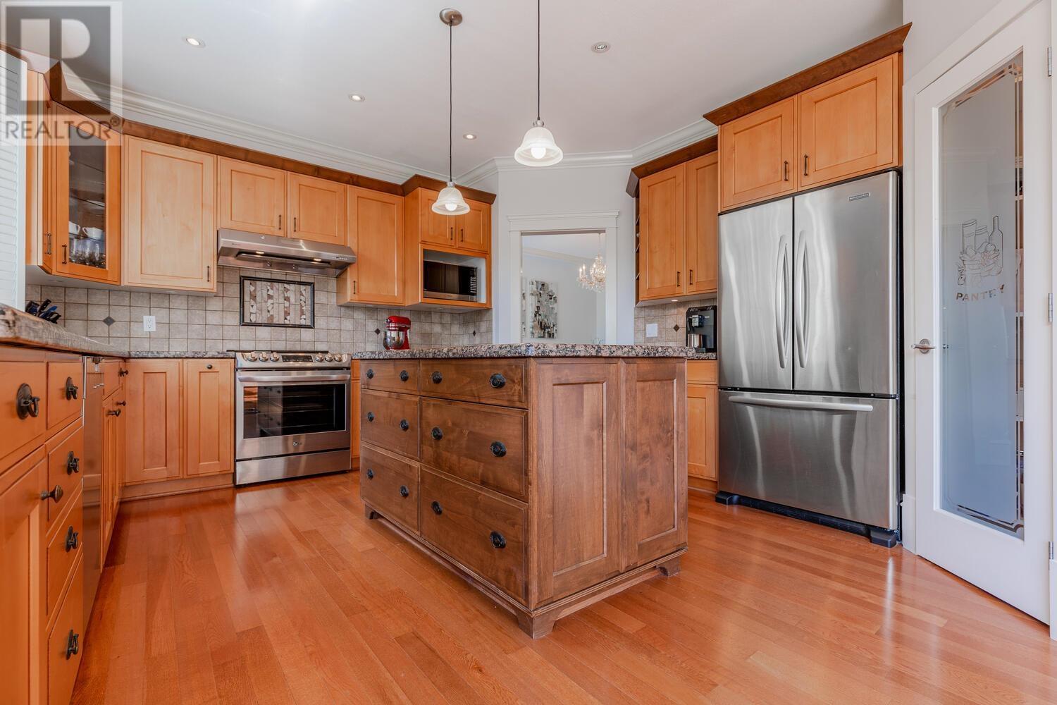 1630 Lawson Avenue, West Vancouver, British Columbia  V7V 2C9 - Photo 8 - R2812935