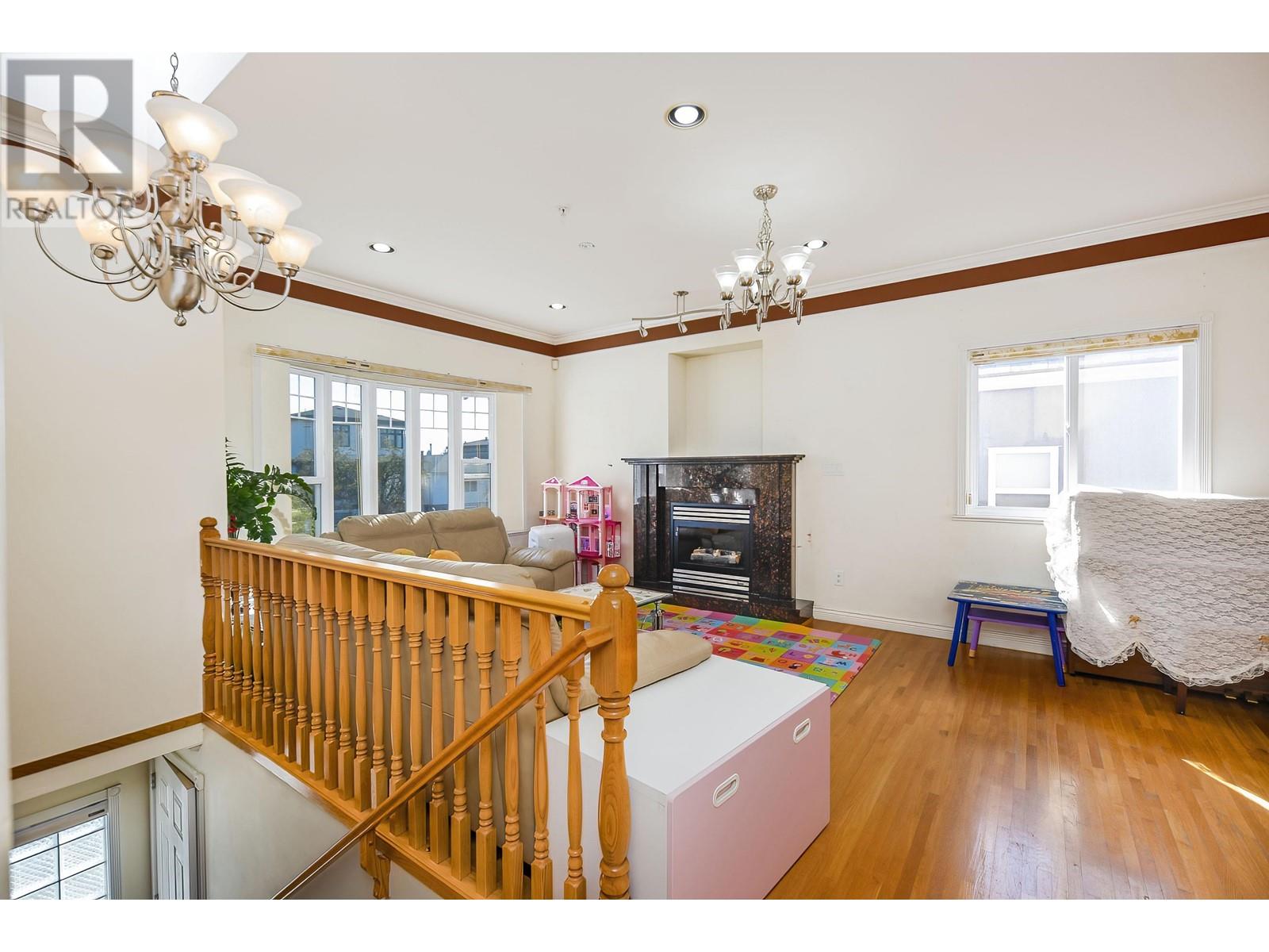 3239 E 24th Avenue, Vancouver, British Columbia  V5R 1G1 - Photo 6 - R2812256