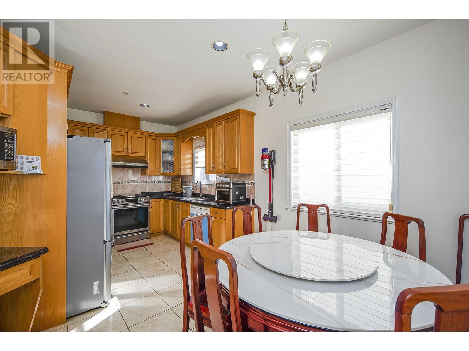 3239 E 24th Avenue, Vancouver, British Columbia  V5R 1G1 - Photo 12 - R2812256