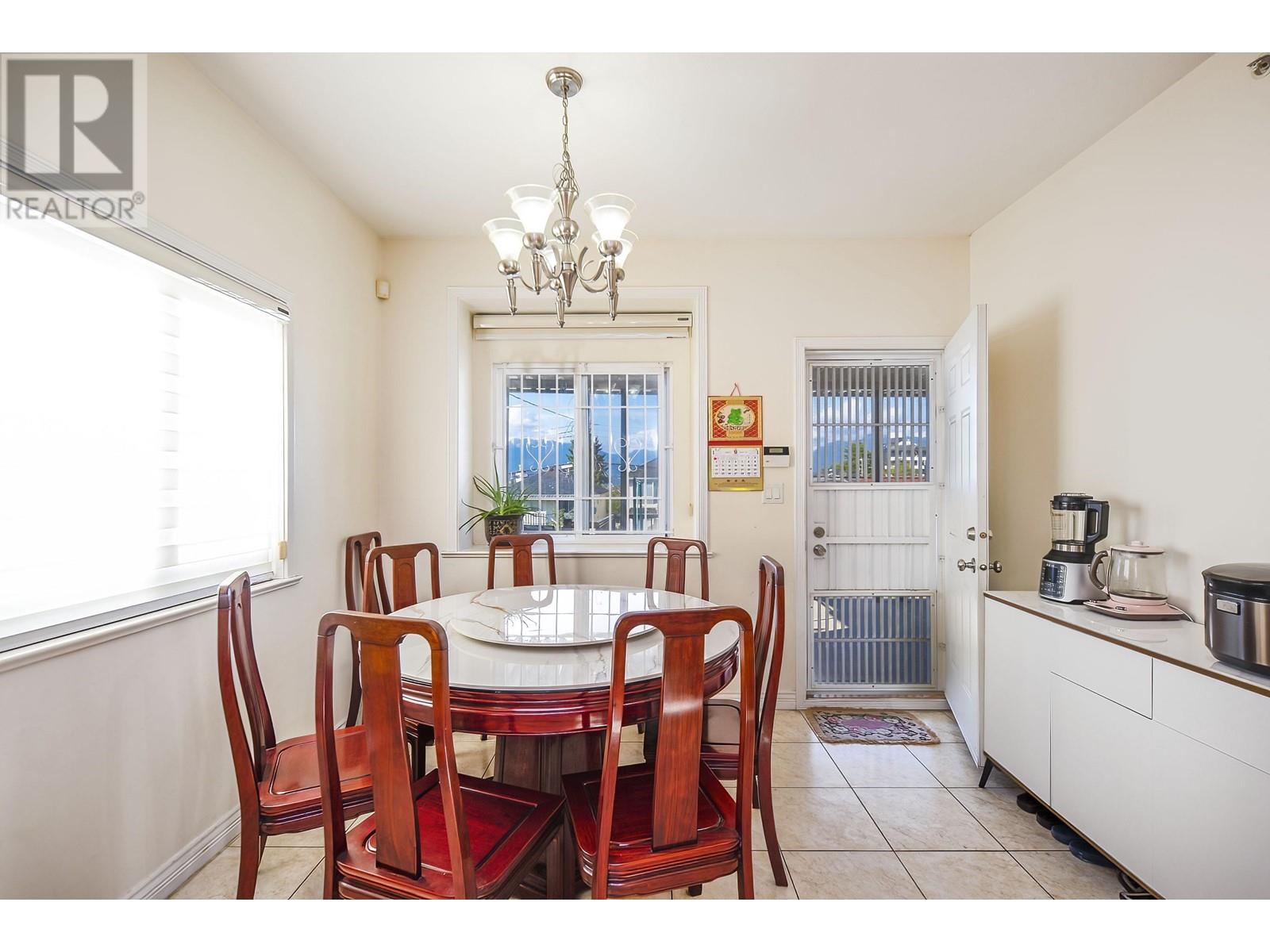 3239 E 24th Avenue, Vancouver, British Columbia  V5R 1G1 - Photo 11 - R2812256