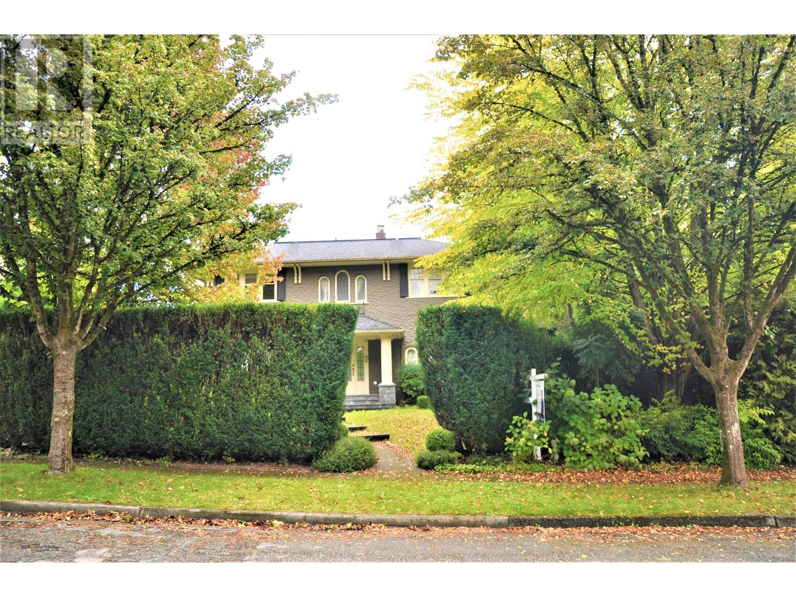 5584 LABURNUM STREET, vancouver, British Columbia