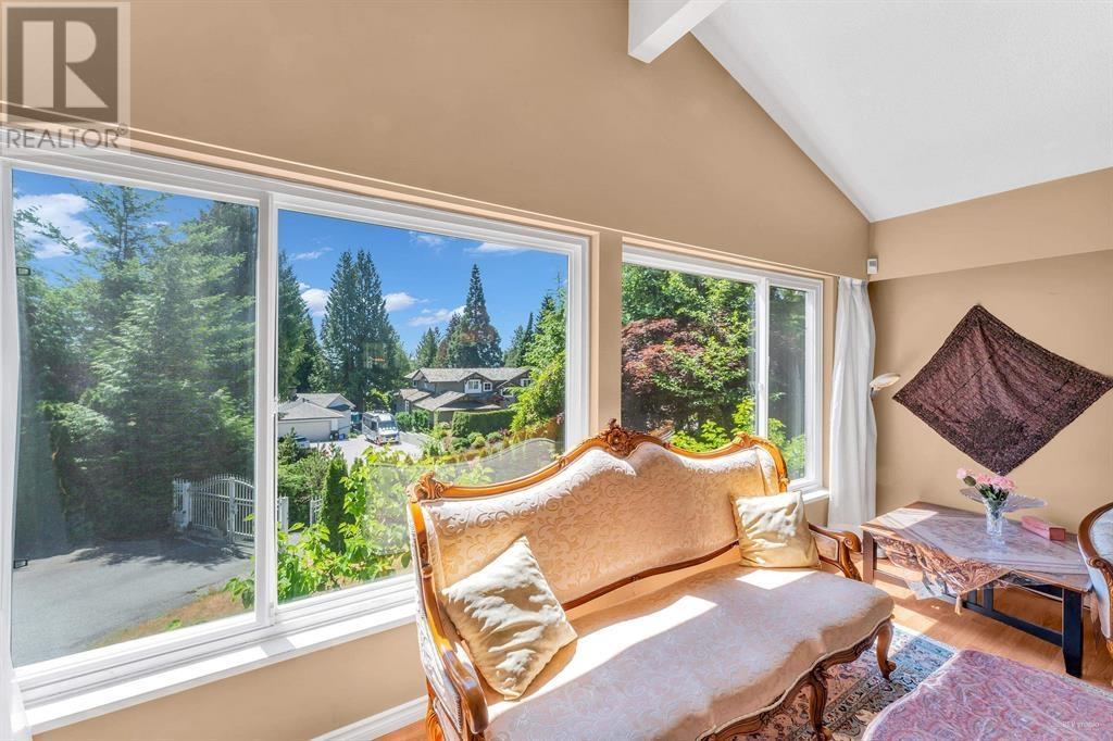1181 Chartwell Drive, West Vancouver, British Columbia  V7S 2R1 - Photo 4 - R2812406