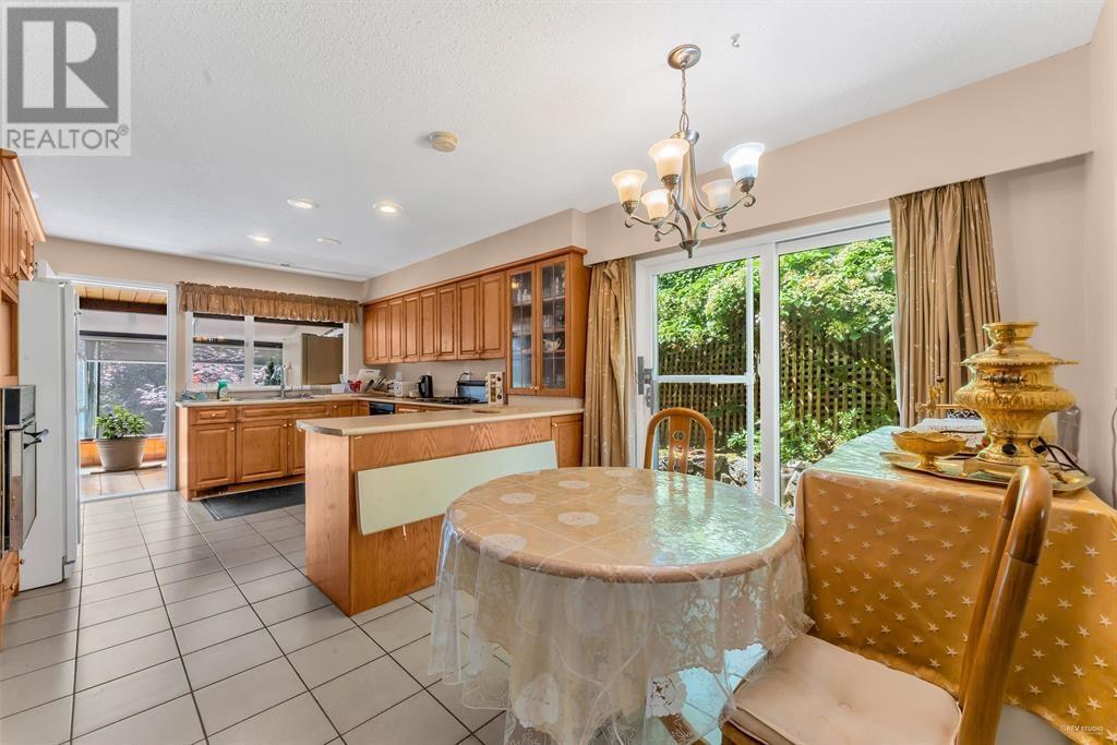 1181 Chartwell Drive, West Vancouver, British Columbia  V7S 2R1 - Photo 8 - R2812406