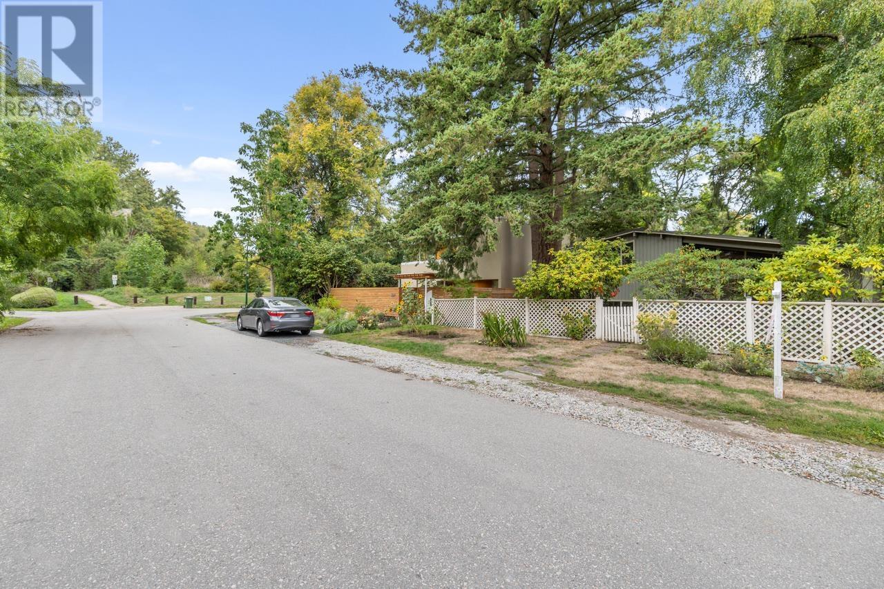 3663 W 48th Avenue, Vancouver, British Columbia  V6N 3R2 - Photo 16 - R2811909