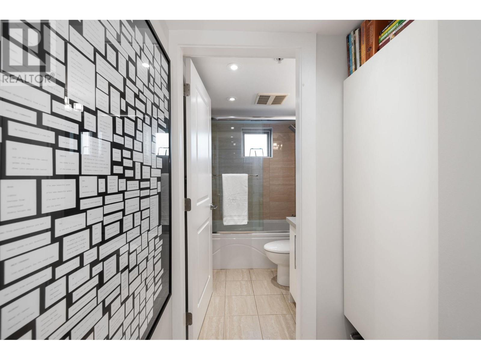 2051 Triumph Street, Vancouver, British Columbia  V5L 1K7 - Photo 31 - R2812969