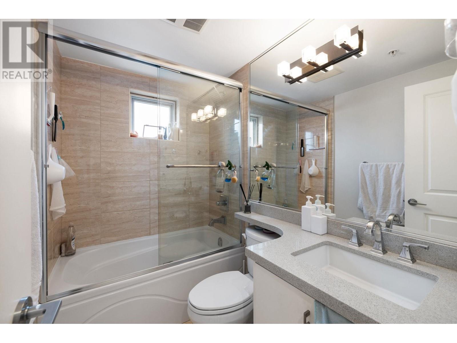 2051 Triumph Street, Vancouver, British Columbia  V5L 1K7 - Photo 37 - R2812969