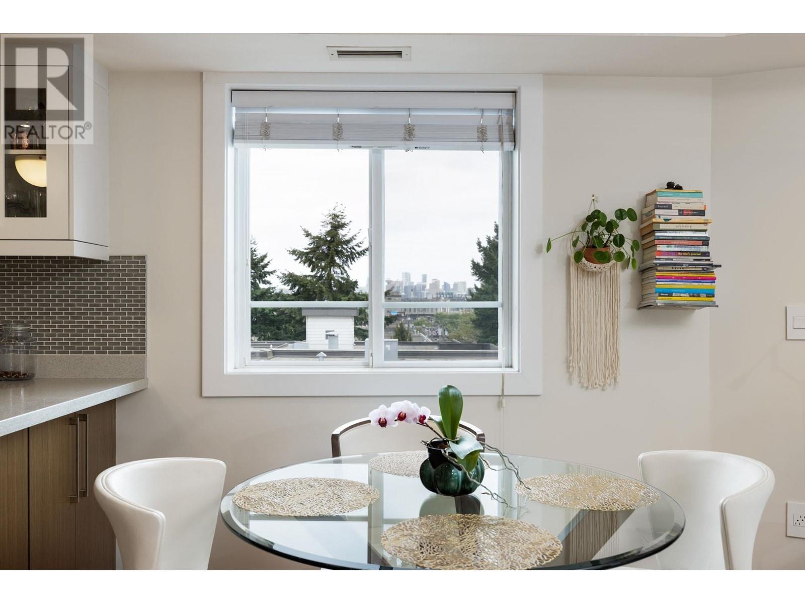 2051 Triumph Street, Vancouver, British Columbia  V5L 1K7 - Photo 9 - R2812969