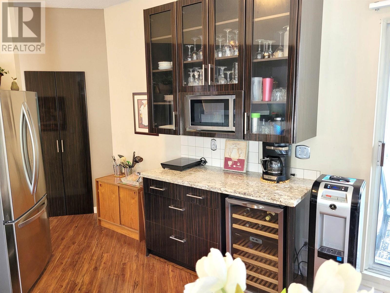 208 7660 Minoru Boulevard, Richmond, British Columbia  V6Y 1Z5 - Photo 3 - R2813026