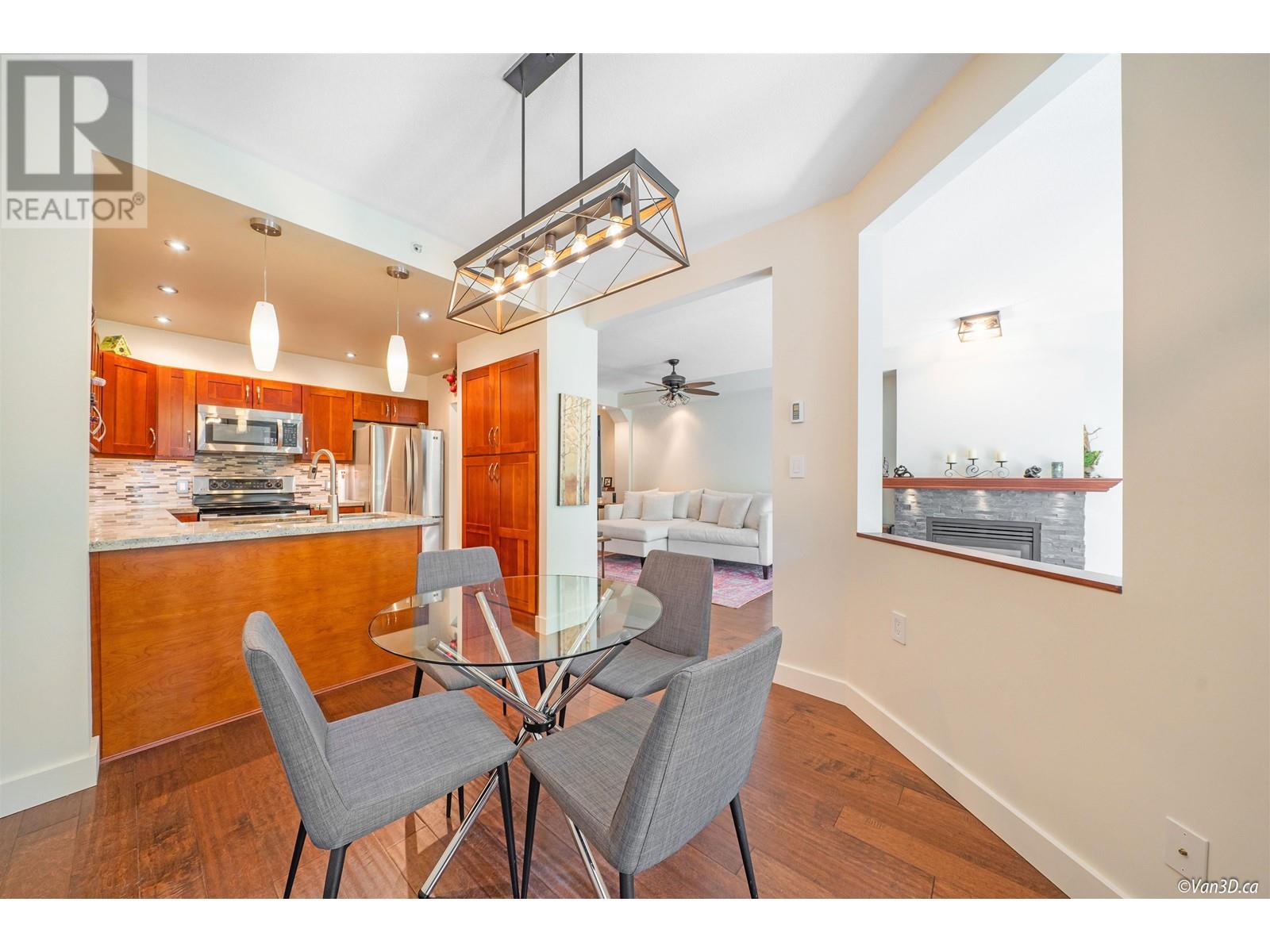 108 3600 Windcrest Drive, North Vancouver, British Columbia  V7G 2S5 - Photo 4 - R2813090