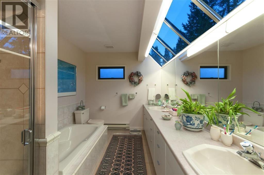 1449 Fulton Avenue, West Vancouver, British Columbia  V7T 1P2 - Photo 29 - R2813005