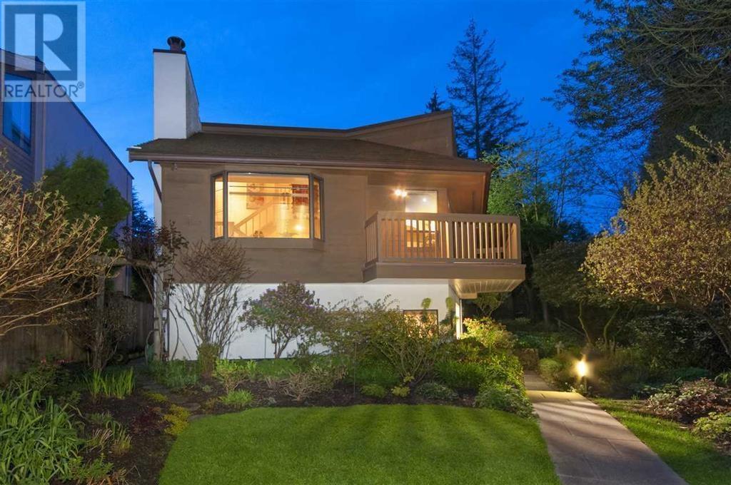 1449 FULTON AVENUE, west vancouver, British Columbia