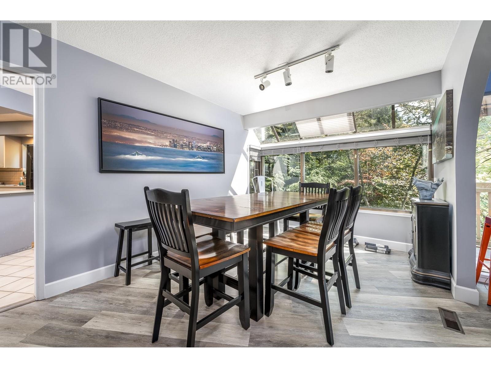 1449 Fulton Avenue, West Vancouver, British Columbia  V7T 1P2 - Photo 7 - R2813005