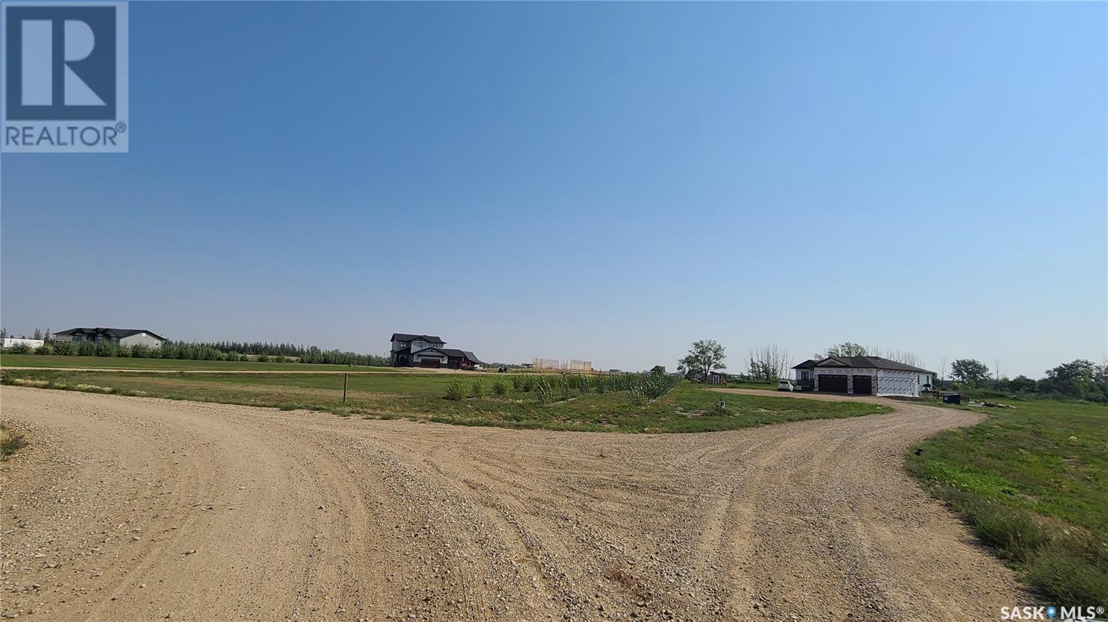 The Grasslands, Weyburn Rm No. 67, Saskatchewan  S4H 2K3 - Photo 8 - SK944451