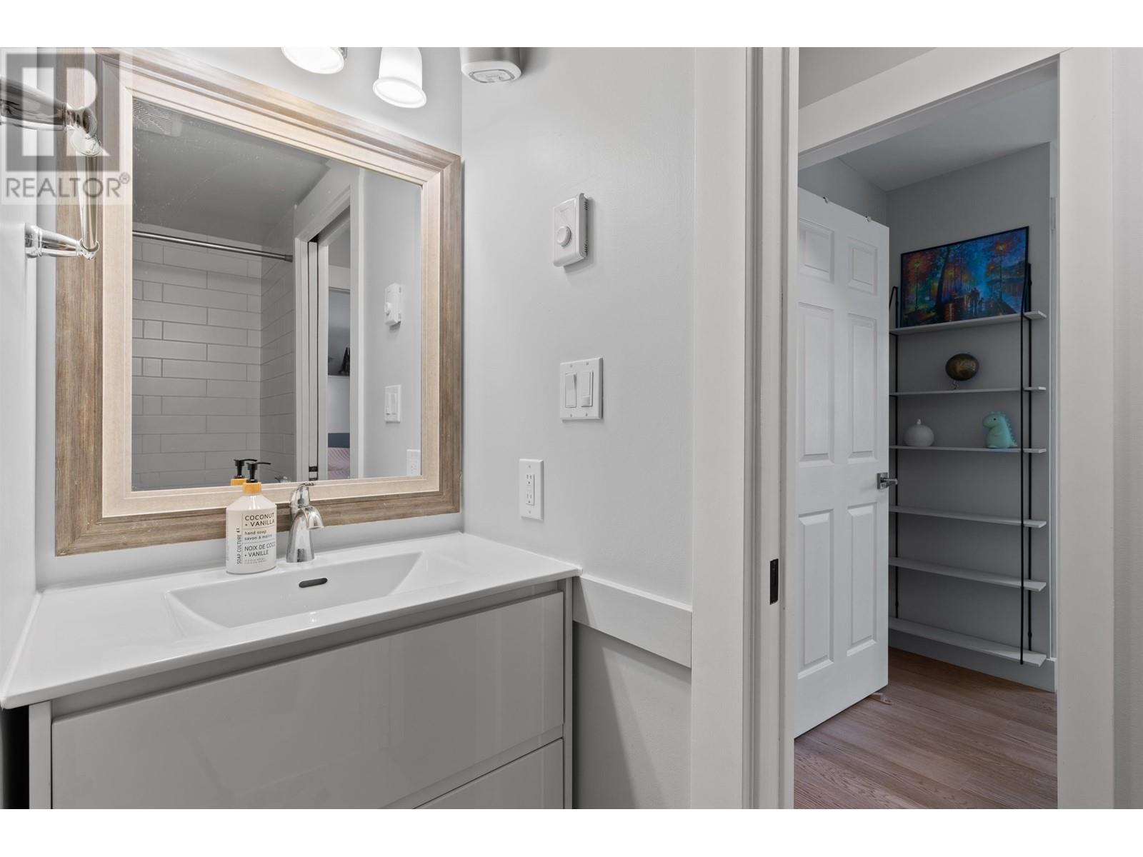 204 863 W 16th Avenue, Vancouver, British Columbia  V5Z 1S9 - Photo 23 - R2813095