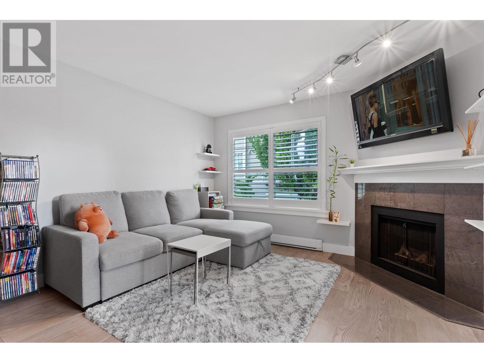 204 863 W 16th Avenue, Vancouver, British Columbia  V5Z 1S9 - Photo 8 - R2813095
