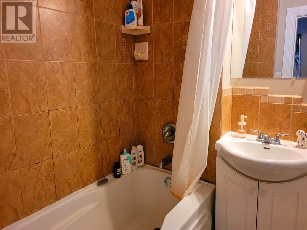 610 Salsbury Drive, Vancouver, British Columbia  V5L 3Z9 - Photo 16 - R2813104