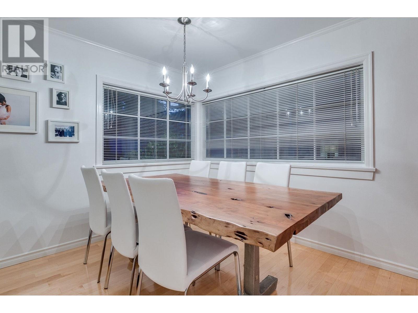 6431 Rosebery Avenue, West Vancouver, British Columbia  V7W 2C5 - Photo 8 - R2813142