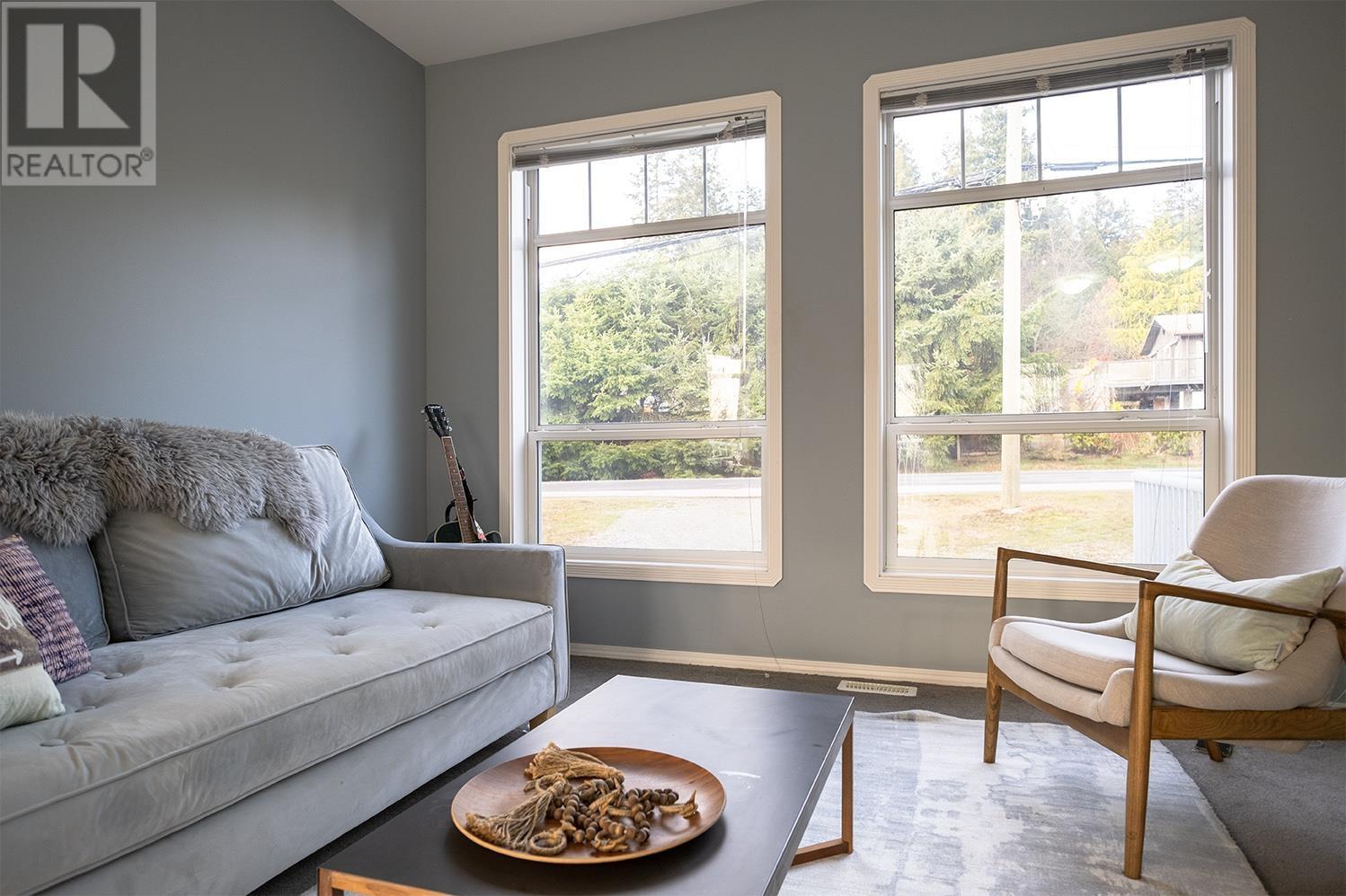 1373 CHASTER ROAD, gibsons, British Columbia