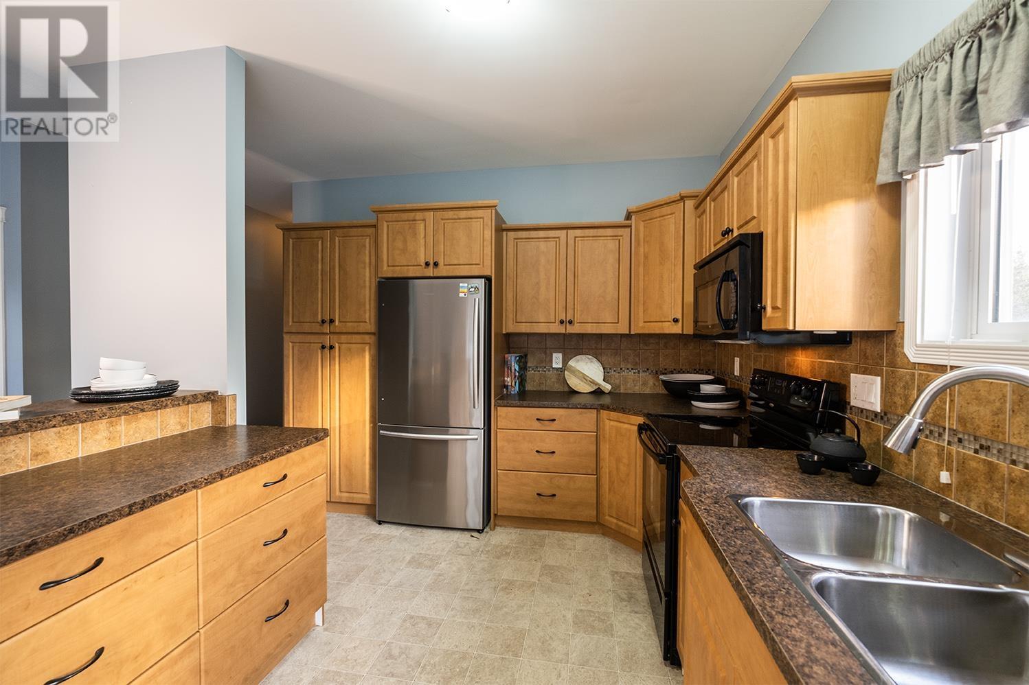 1373 Chaster Road, Gibsons, British Columbia  V0N 1V5 - Photo 17 - R2813174