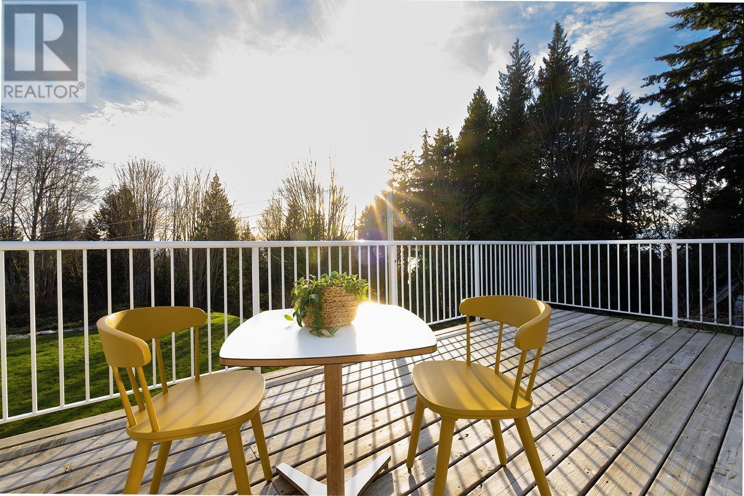 1373 Chaster Road, Gibsons, British Columbia  V0N 1V5 - Photo 37 - R2813174