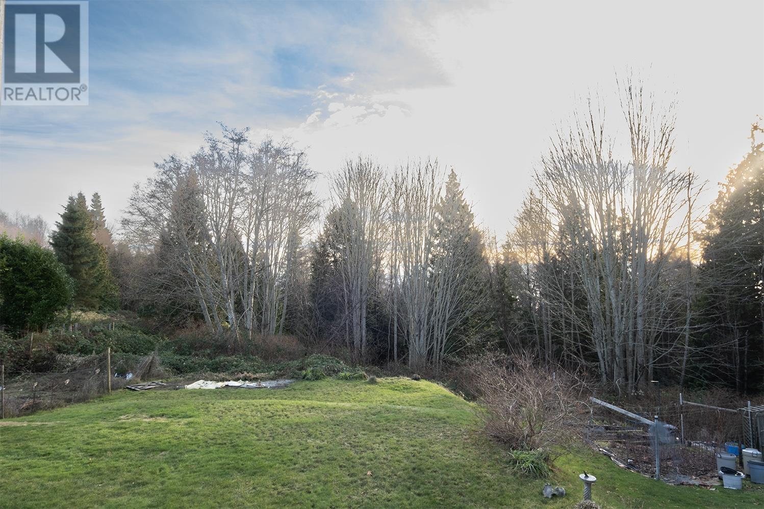 1373 Chaster Road, Gibsons, British Columbia  V0N 1V5 - Photo 4 - R2813174