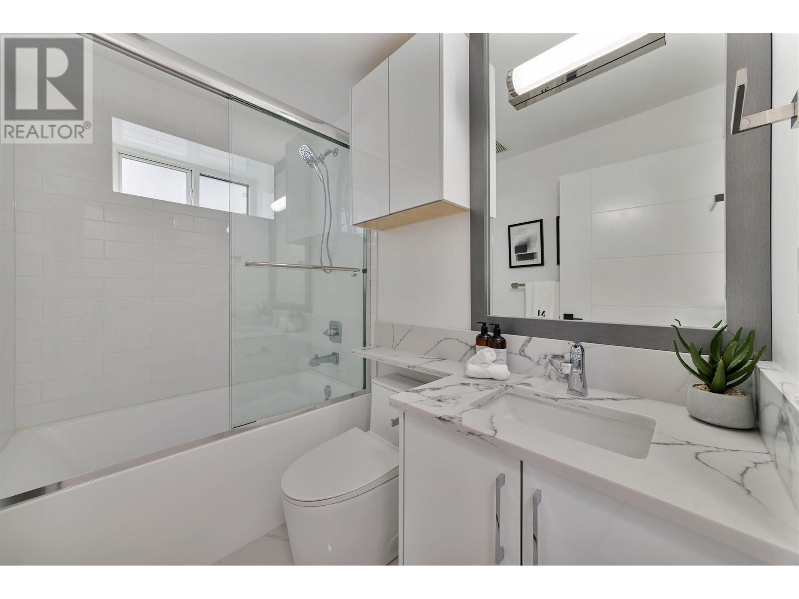 3615 Yale Street, Vancouver, British Columbia  V5K 1C8 - Photo 17 - R2811013