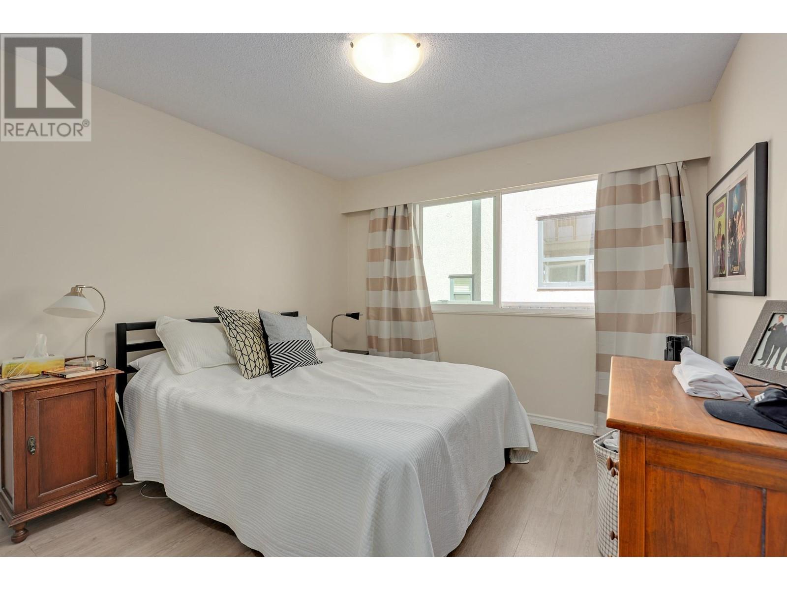 208 2335 York Avenue, Vancouver, British Columbia  V6K 1C8 - Photo 16 - R2813191