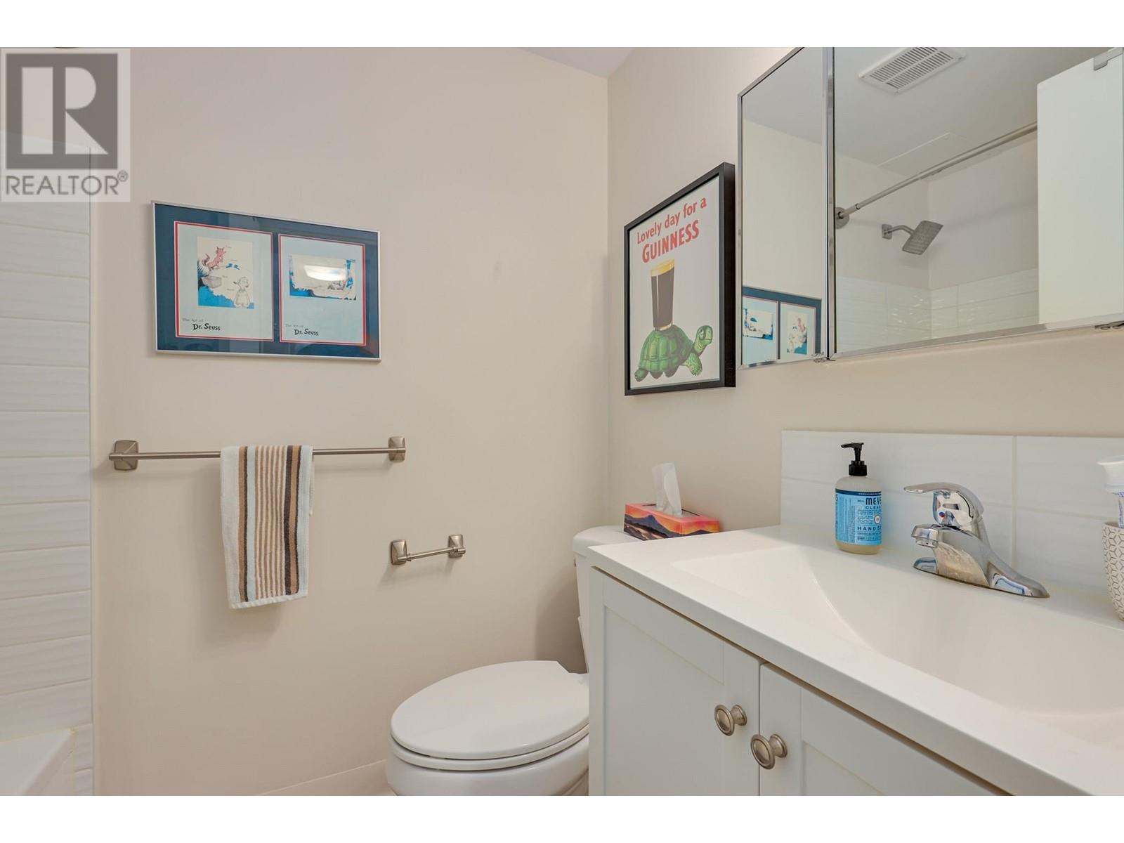208 2335 York Avenue, Vancouver, British Columbia  V6K 1C8 - Photo 20 - R2813191