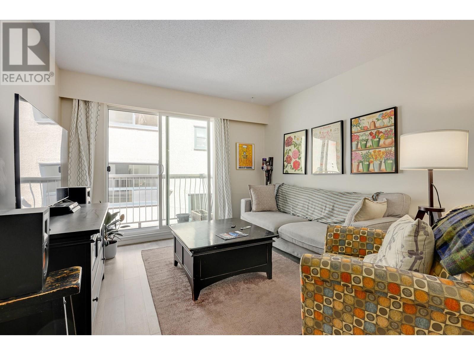 208 2335 York Avenue, Vancouver, British Columbia  V6K 1C8 - Photo 4 - R2813191