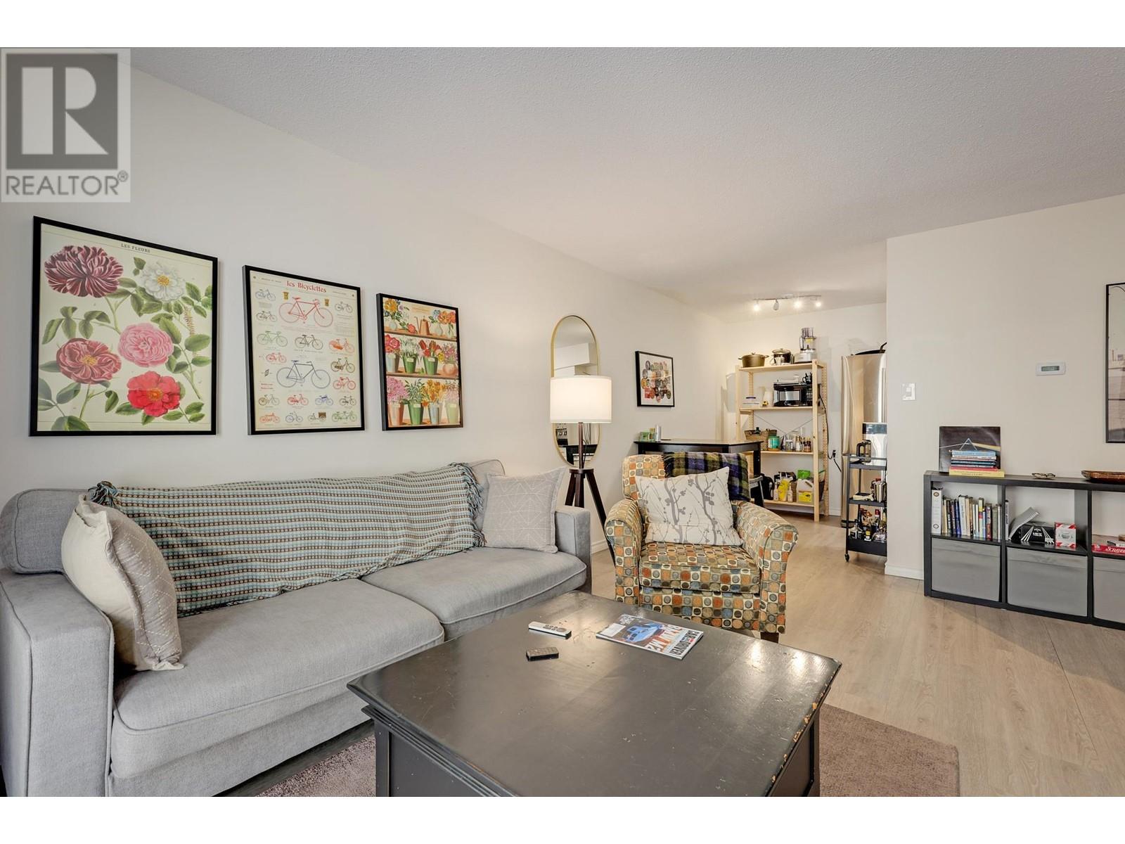 208 2335 York Avenue, Vancouver, British Columbia  V6K 1C8 - Photo 5 - R2813191