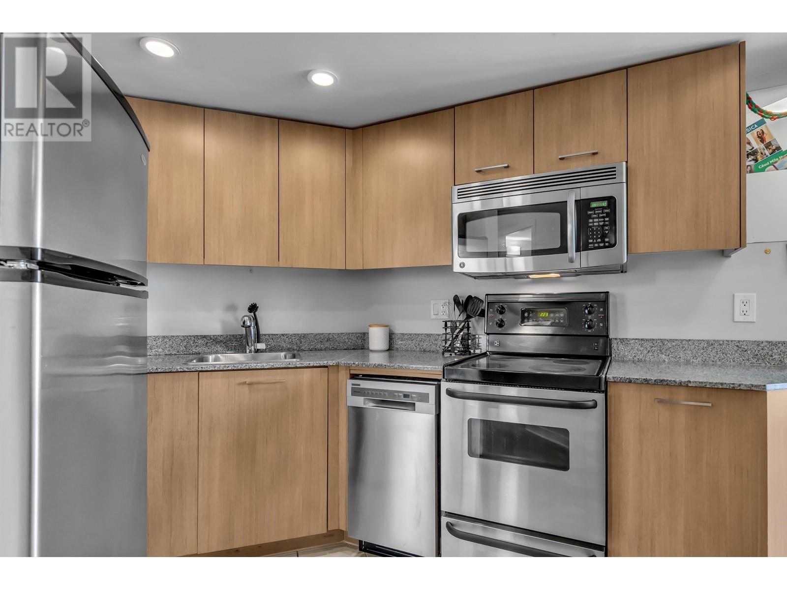 1003 1212 Howe Street, Vancouver, British Columbia  V6Z 2M9 - Photo 5 - R2813222