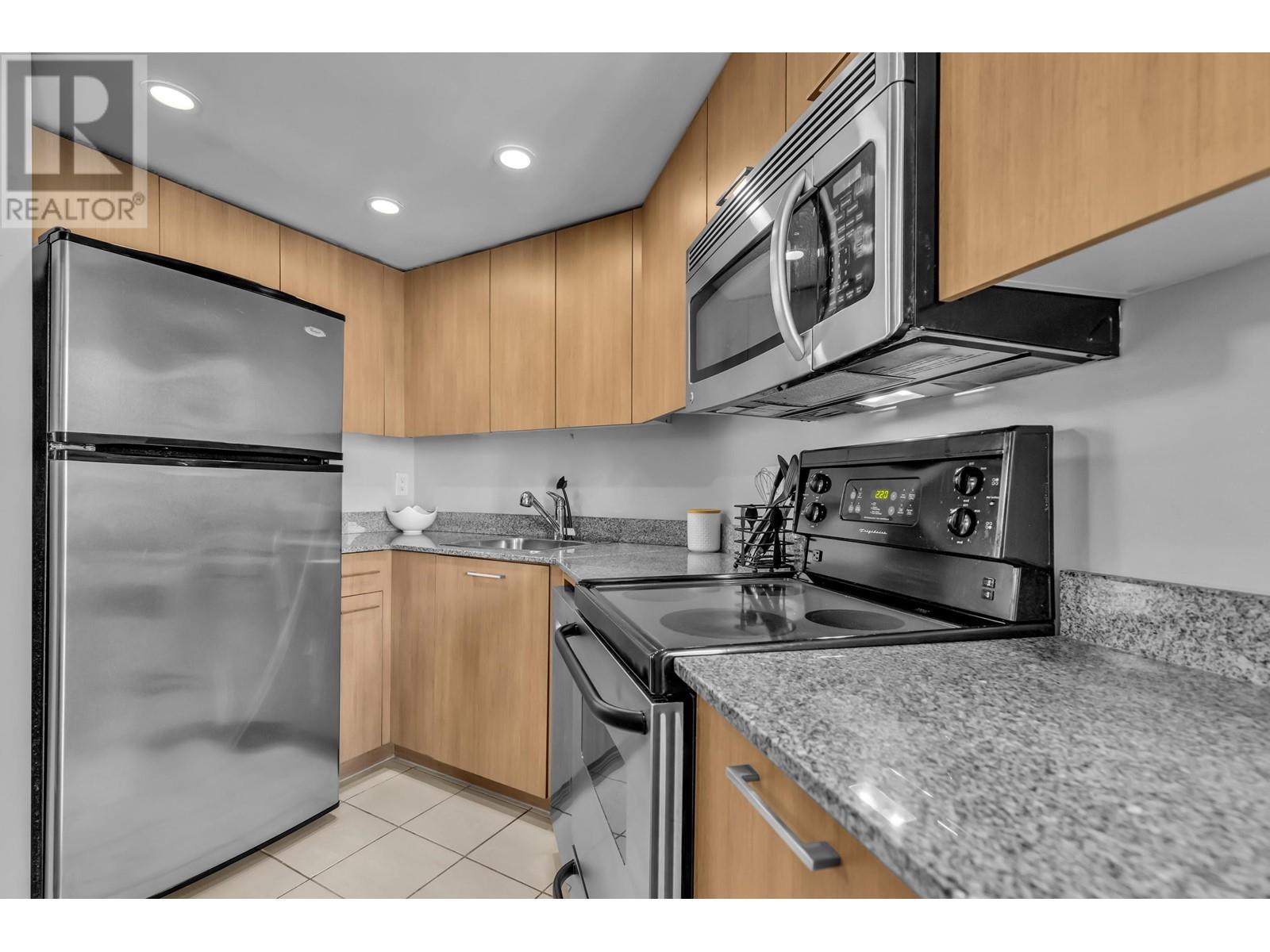 1003 1212 Howe Street, Vancouver, British Columbia  V6Z 2M9 - Photo 6 - R2813222