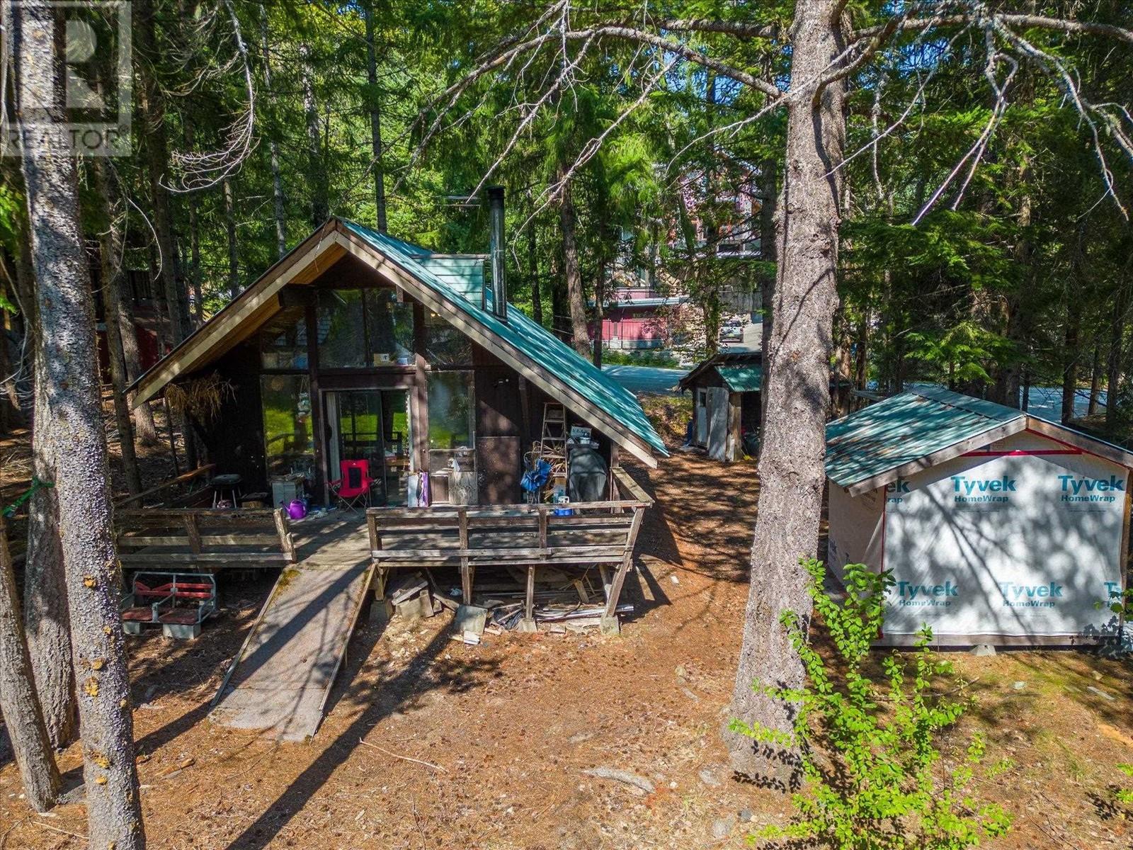 8236 Alpine Way, Whistler, British Columbia  V8E 0G2 - Photo 10 - R2813296