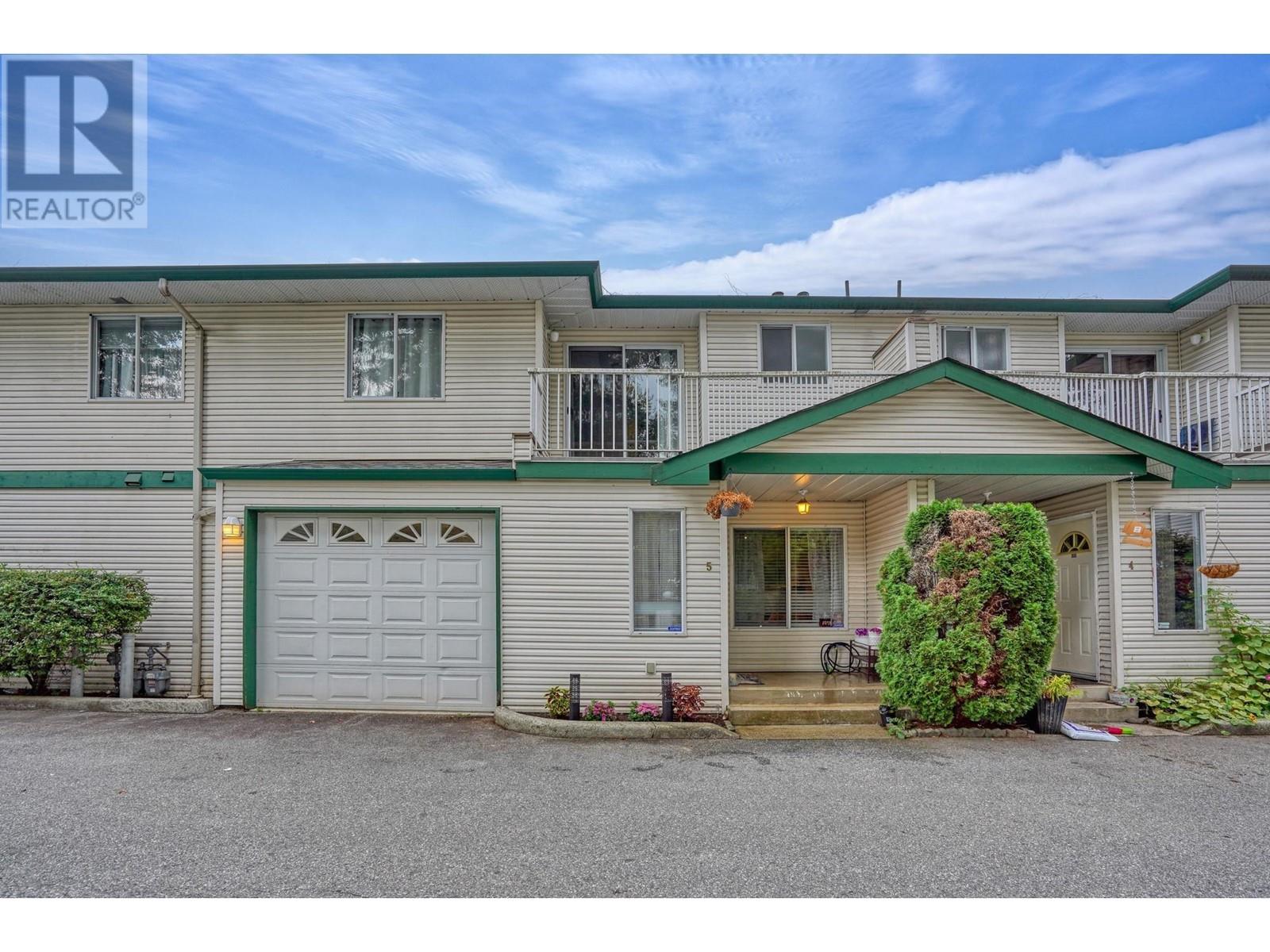 5 11875 210 Street, Maple Ridge, British Columbia  V2X 7P3 - Photo 1 - R2813144