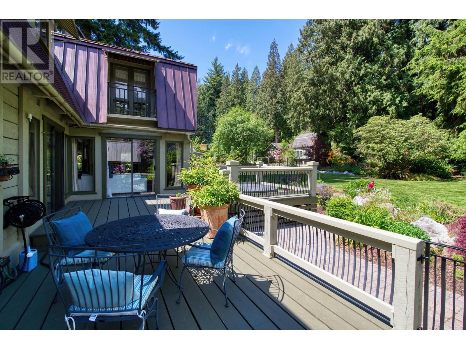 3186 Beach Avenue, Roberts Creek, British Columbia  V0N 2W2 - Photo 7 - R2781361
