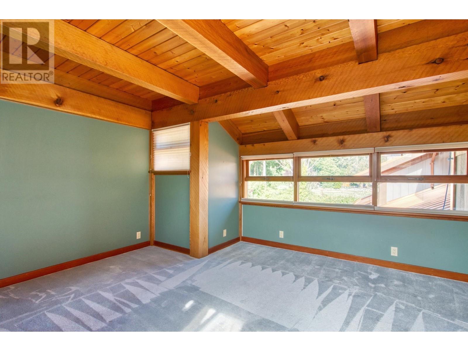 3147 Beach Avenue, Roberts Creek, British Columbia  V0N 2W2 - Photo 29 - R2787835