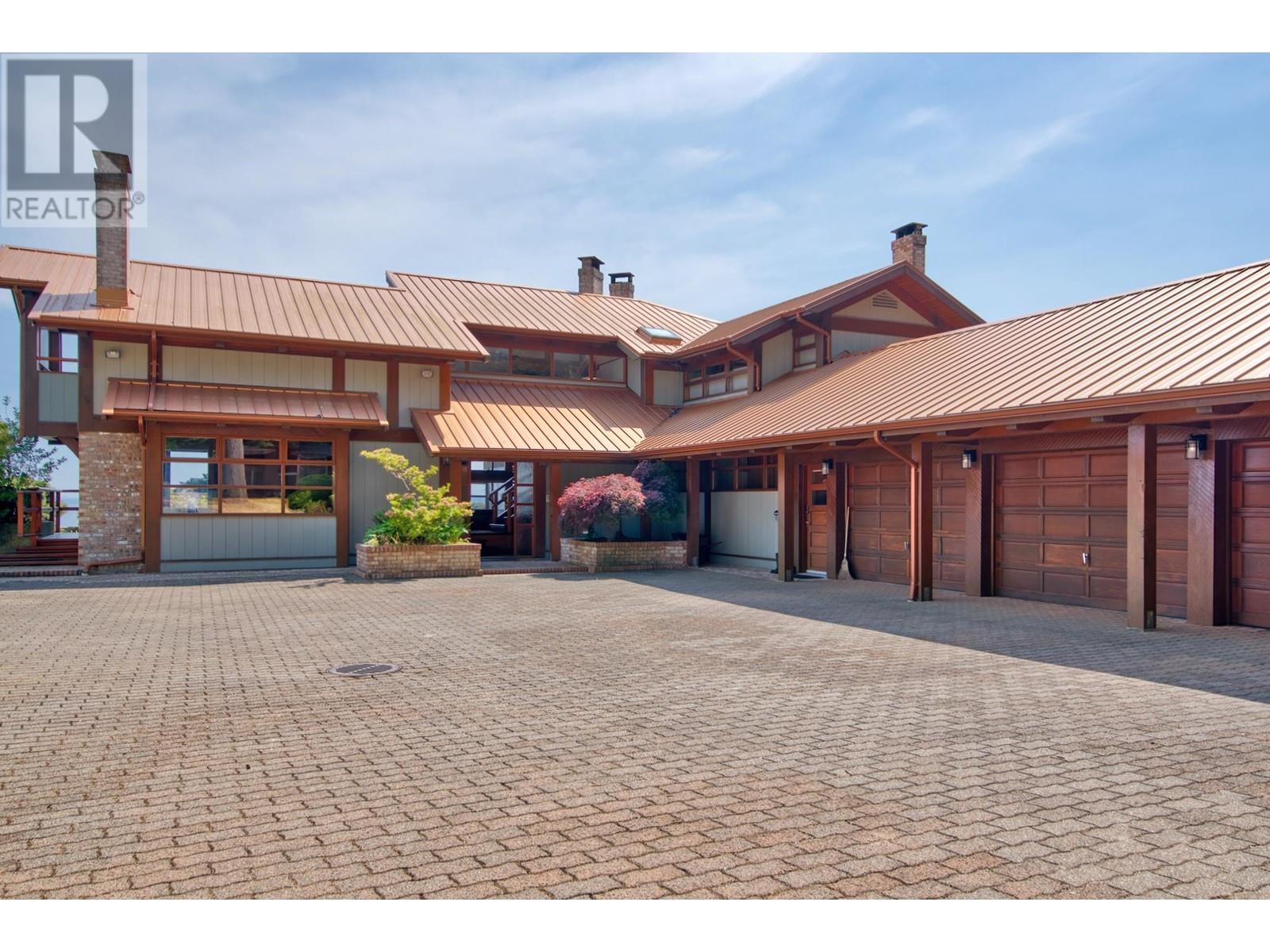 3147 Beach Avenue, Roberts Creek, British Columbia  V0N 2W2 - Photo 5 - R2787835