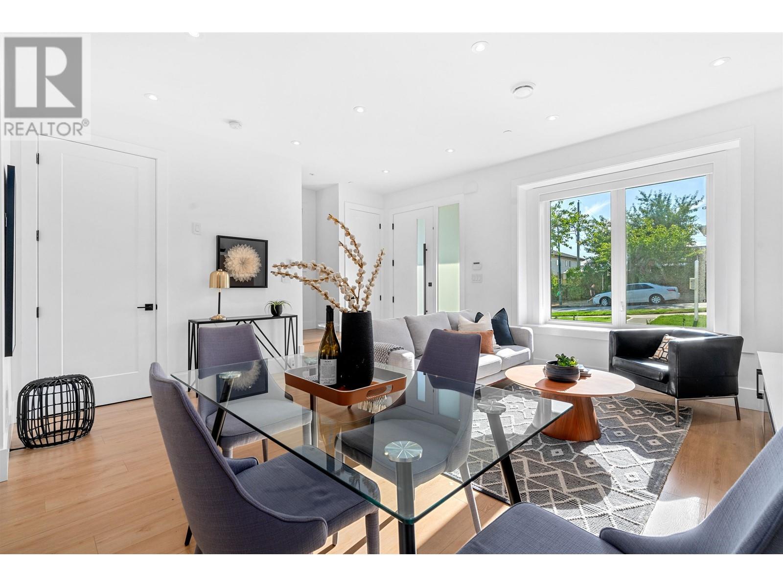 622 Slocan Street, Vancouver, British Columbia  V5K 3X7 - Photo 4 - R2801869