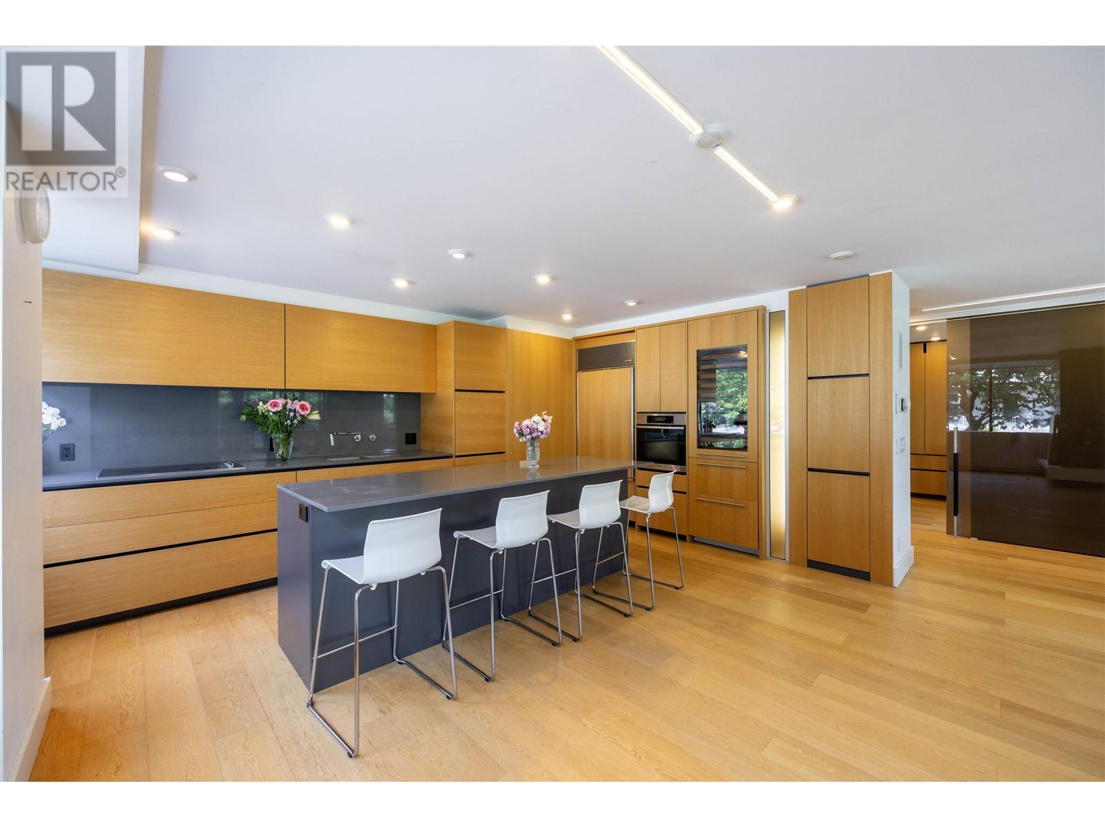 203 2167 Bellevue Avenue, West Vancouver, British Columbia  V7V 1C2 - Photo 19 - R2813234
