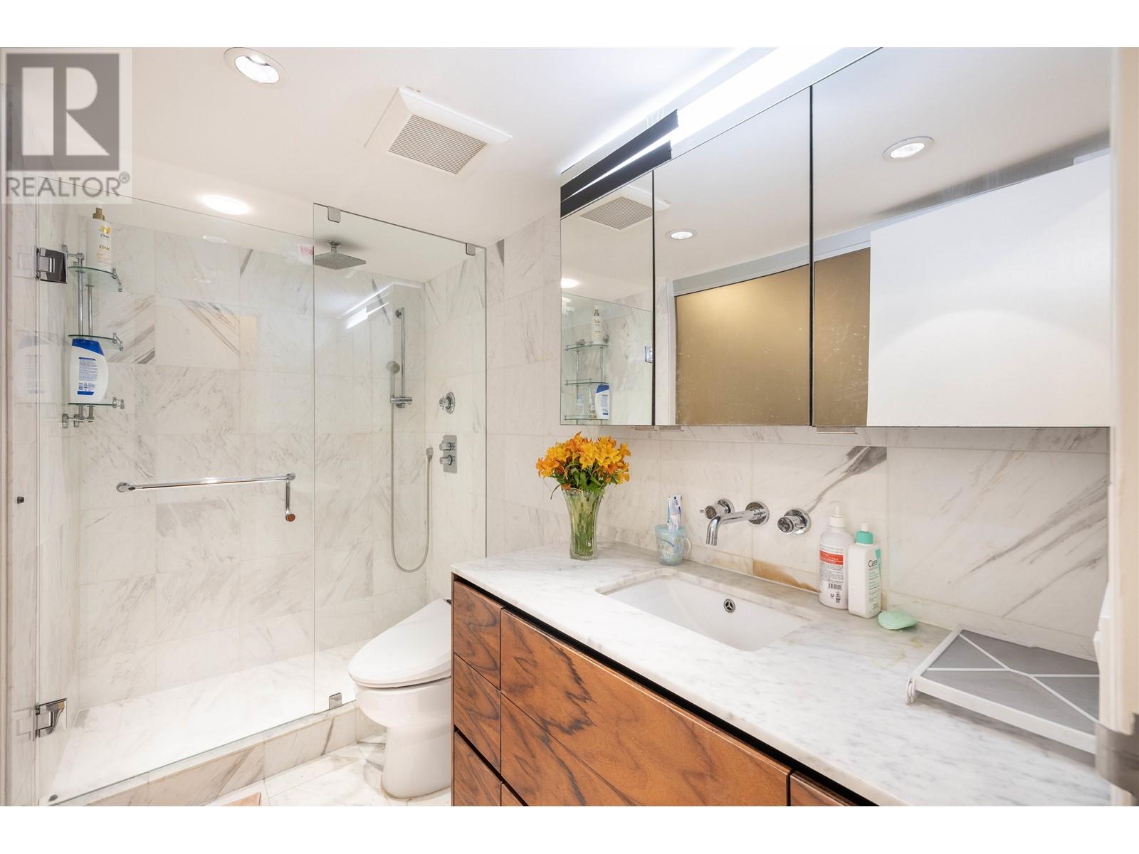 203 2167 Bellevue Avenue, West Vancouver, British Columbia  V7V 1C2 - Photo 7 - R2813234