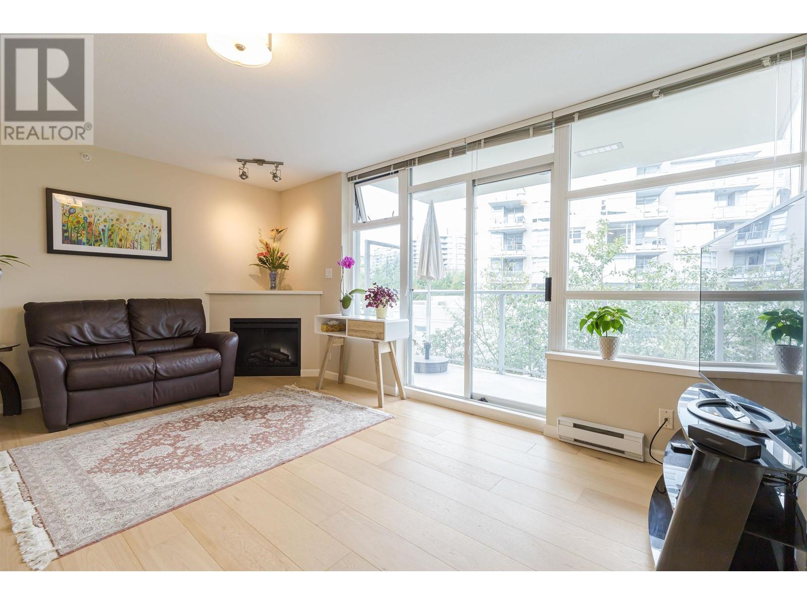 401 9288 University Crescent, Burnaby, British Columbia  V5A 4X7 - Photo 6 - R2813094