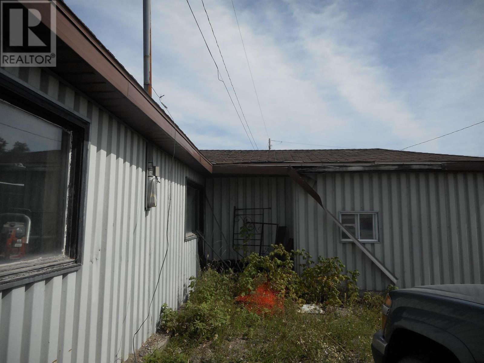 14 South Camp Rd E, Terrace Bay, Ontario  P0T 2W0 - Photo 13 - TB212852