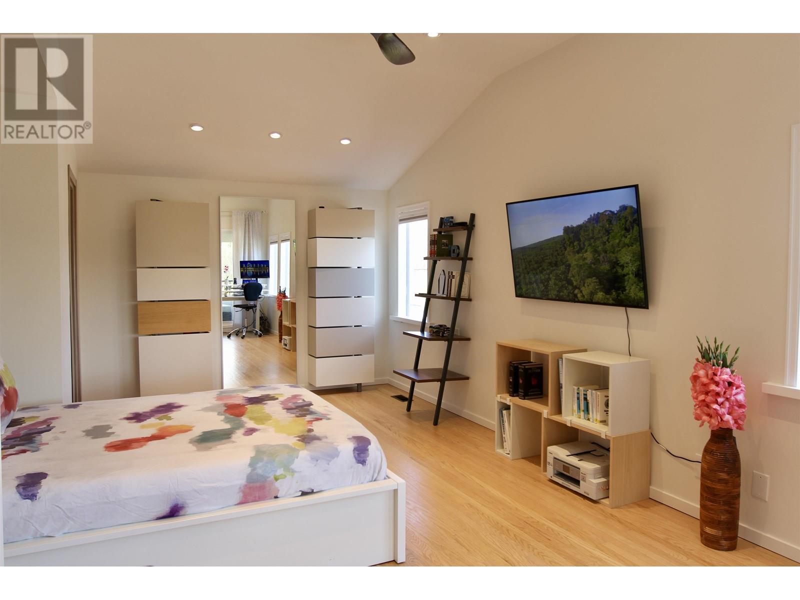 1903 W 37th Avenue, Vancouver, British Columbia  V6M 1N5 - Photo 9 - R2809296
