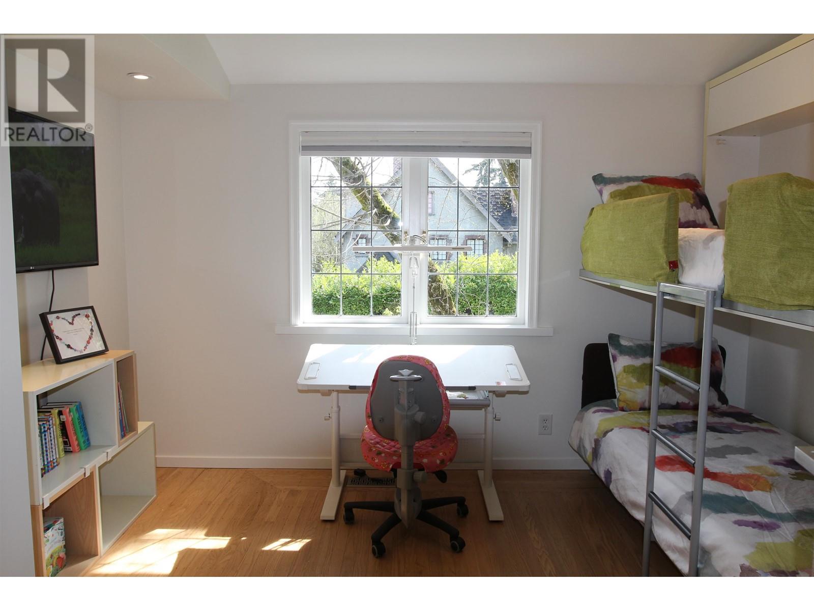 1903 W 37th Avenue, Vancouver, British Columbia  V6M 1N5 - Photo 11 - R2809296